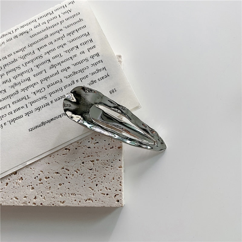 Korean INS Wind Metal Hair Clips For Hair Girls Geometric Hollow Triangle Square Alloy Wave Texture Side Clip Hairpins Headdress