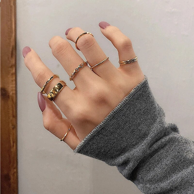 Aveuri 2023 New Punk Hip Hop Popular Multiple Adjustable Chain Four Finger Ring Open Metal Ladies Rotating Ring For Women Girl Jewlery