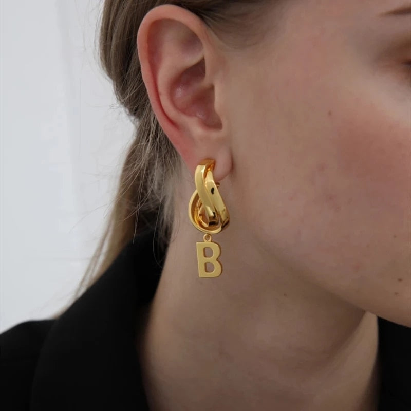 Aveuri 2023 Vintage New Design Gold Long Pendant B Letter Women Fashion Round Earrings