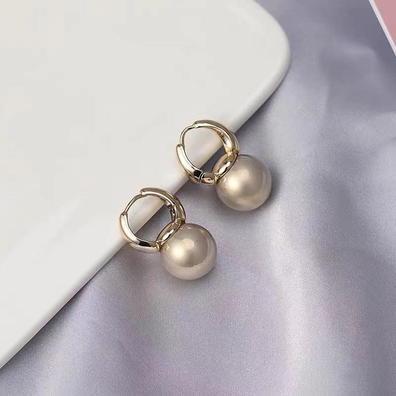 Christmas Gift New Simple Celebrity Style Gold Pearl Drop Earrings For Woman 2023 Korean Fashion Jewelry Wedding Girl's Sweet Accessories