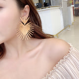 Christmas Gift Hot Sell New Geoemtric Irregular Drop Earrings Personality Exaggerated Gold Silver Color Metal Party Earrings For Women 2023