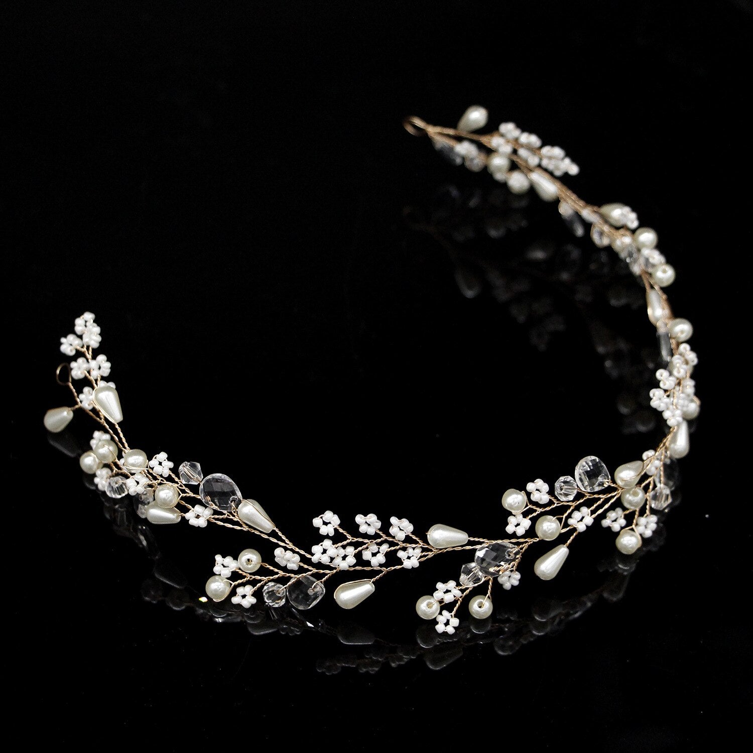 Aveuri Tiny White Flower Bridal Hair Wreath Vine Pearls Women Jewelry Hand Wired Wedding Prom Hair Tiara Headband Accessories