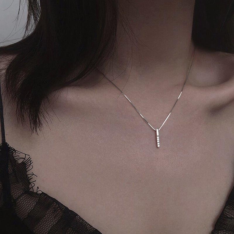 Christmas Gift Hot Saleing Simple Strip Geometric Cubic Pendant Shiny Zircon Necklace Silver Clavicle Chain Charm Necklace For Women Gift NK084