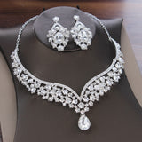 Aveuri 2023 Back To School Baroque Crystal Water Drop Bridal Jewelry Sets Rhinestone Tiaras Crown Necklace Earrings for Bride Wedding Dubai Jewelry Set