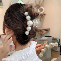 Big Pearl Hair Claw For Women Ladies Makeup Hair Barrettes Hair Accessories Korean Cross Crab Hair Clip Fashion Girl Headwear