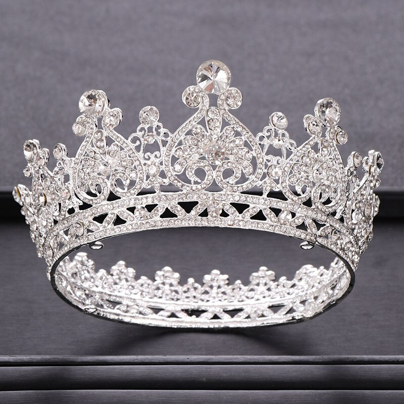 Aveuri Back to school Trendy Wedding Crown Baroque Rhinestone Crystal Crown Headband Gold Crown Wedding Hair Accessories Bridal Crown Hair Accessories