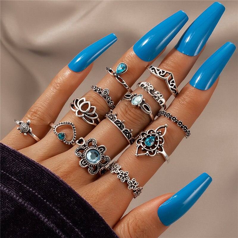 Aveuri New Vintage Silver Color Rings Sets For Women Clear Hollow Out Geometric Punk Finger Jewelry For Women Anillos
