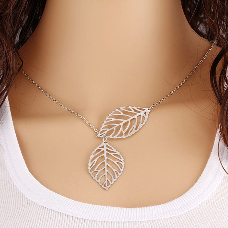 Aveuri 2023 NEW Europe and the United States minimalist simple metal short necklace Gifts