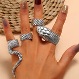 Aveuri 4PCS/Set Metalic Gothic Hip Hop Fashion Snake Finger Ring Vintage Carved Punk Hit Rings for Women Girls Party Jewelry