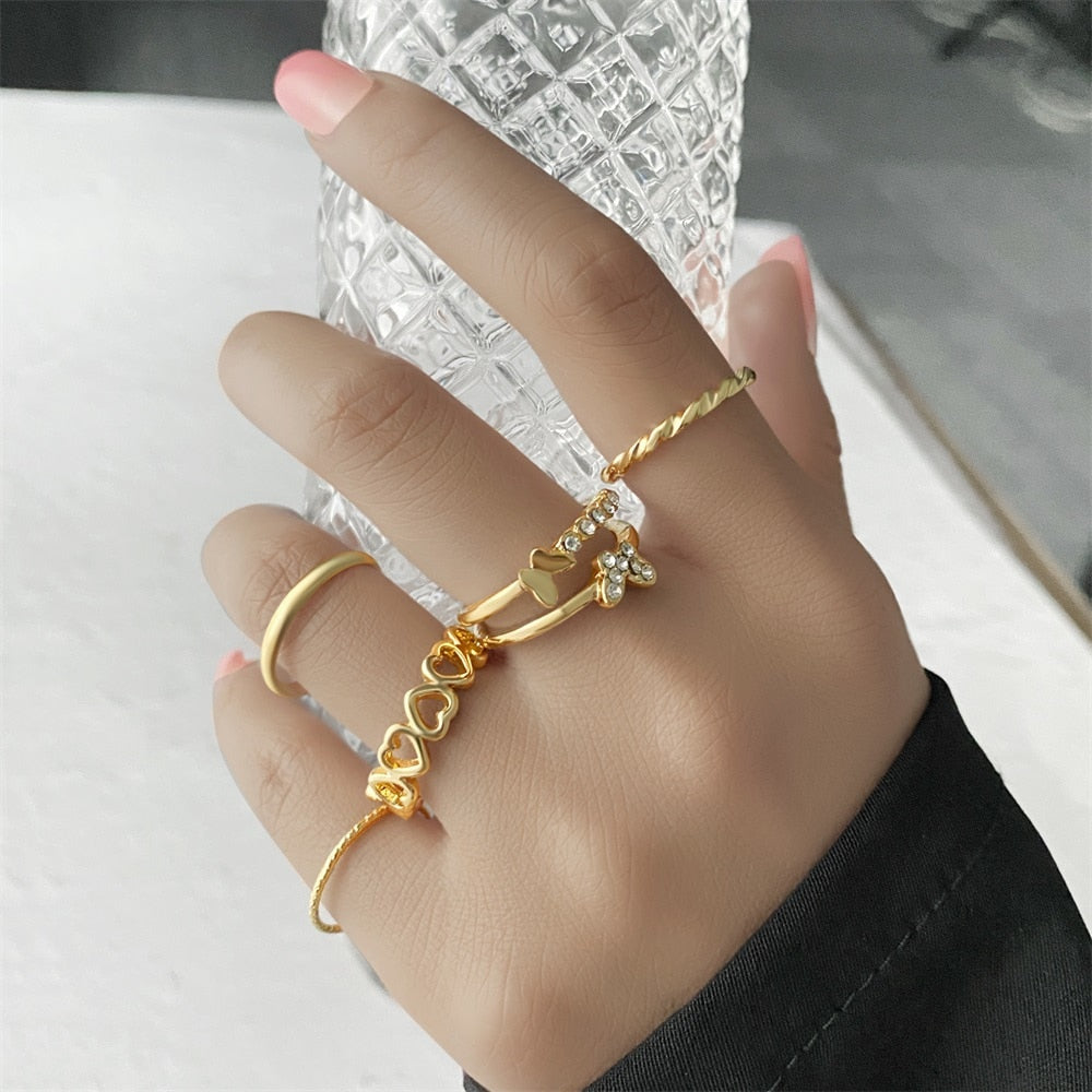 Aveuri Punk Vintage Gold Wide Chain Rings Set For Women Girls Fashion Irregular Finger Thin Rings Gift 2023  Female Jewelry Party