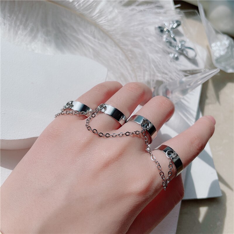 Aveuri 2023 Korea Punk 7 Pcs / Set Minimalist Smooth Gold Plated Geometric Metal Chain Rings For Women Party Jewelry