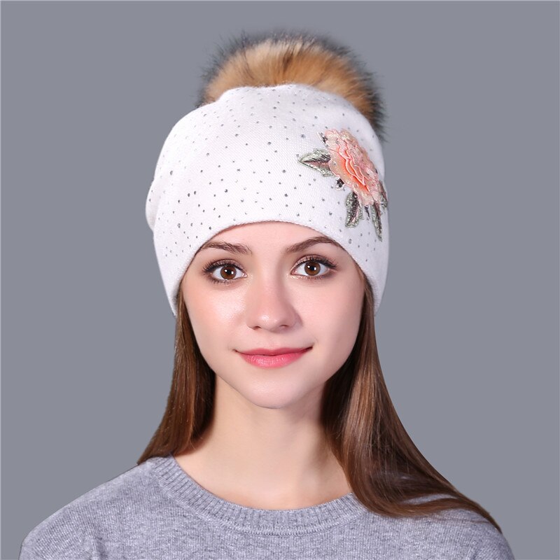 Christmas Gift Female winter hat fashion embroidery knitted beanie hat for women real fox fur pom pom wool hat Skullie hat girls gorro