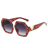 Aveuri Fashion Polygonal Sunglasses Women New Luxury Brand Sun Glasses Personality Ladies Eyewears UV400 Goggles V-Leg Glasses