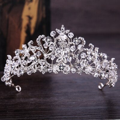 Aveuri Christmas Gift Luxury Silver Color Rhinestone Wedding Tiara Crown Pearl Queen Diadem Bride Crown Headpiece Wedding Hair Accessories Tiara