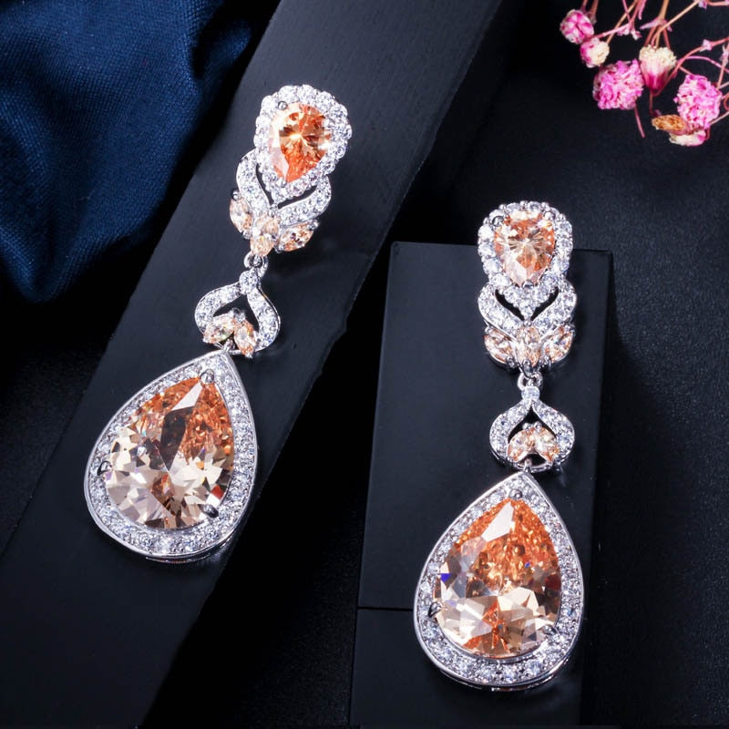 Christmas Gift Elegant Water Drop Shaped Cubic Zirconia Crystal Bridal Long Earrings Luxury Wedding Jewelry for Brides CZ166