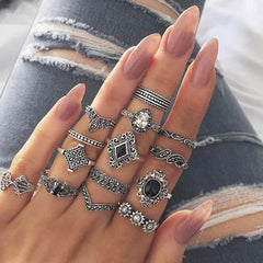 Tocona Vintage Silver Color Crown Leaf Star Flower Crystal Knuckle Midi Ring For Women Meatl Punk Black Rhinestone Ring Anillos