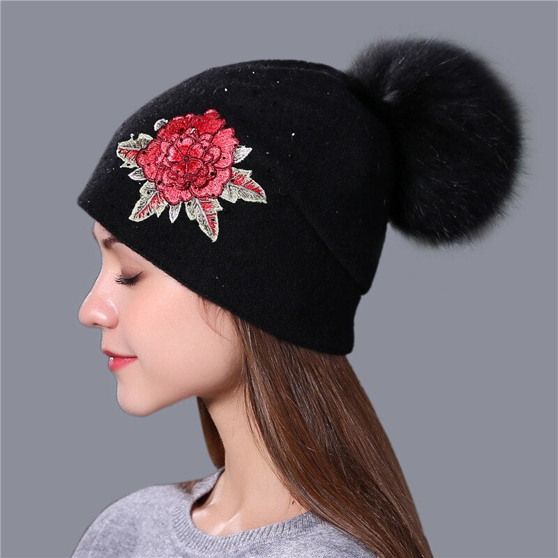 Christmas Gift Female winter hat fashion embroidery knitted beanie hat for women real fox fur pom pom wool hat Skullie hat girls gorro