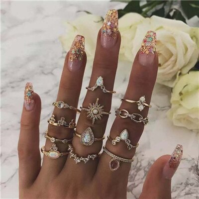 Tocona Vintage Silver Color Crown Leaf Star Flower Crystal Knuckle Midi Ring For Women Meatl Punk Black Rhinestone Ring Anillos