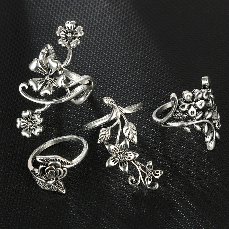 Aveuri 4pcs/set Antique Silver Color Vintage Bohemia Ring Set Rose Flower Rings for Women Charm Bohemia Floral Knuckle Ring 6047