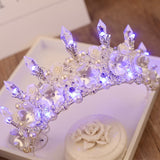 Aveuri Wedding Crown Tiaras Bridal Pearl Headband Tiaras And Crowns LED Light Crown Bride Headpiece Wedding Hair Accessories Diadema