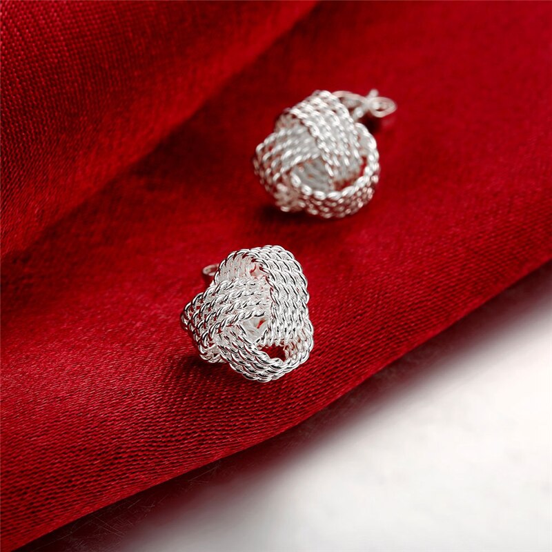 Aveuri  100% Real alloy Elegant Soft Winding Stud Earrings for Women Wedding Engagement Jewelry
