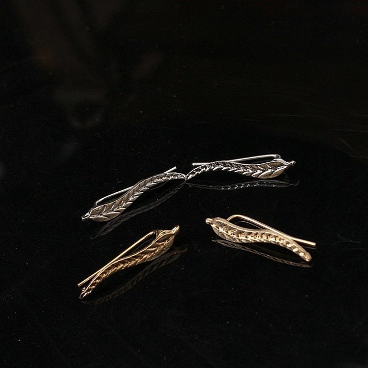Christmas Gift New Fashion Jewelry Leaf Stud Earrings For Women 2023 Hot Sale 1 Pair Ear Cuff Gold-color Earring Wholesale