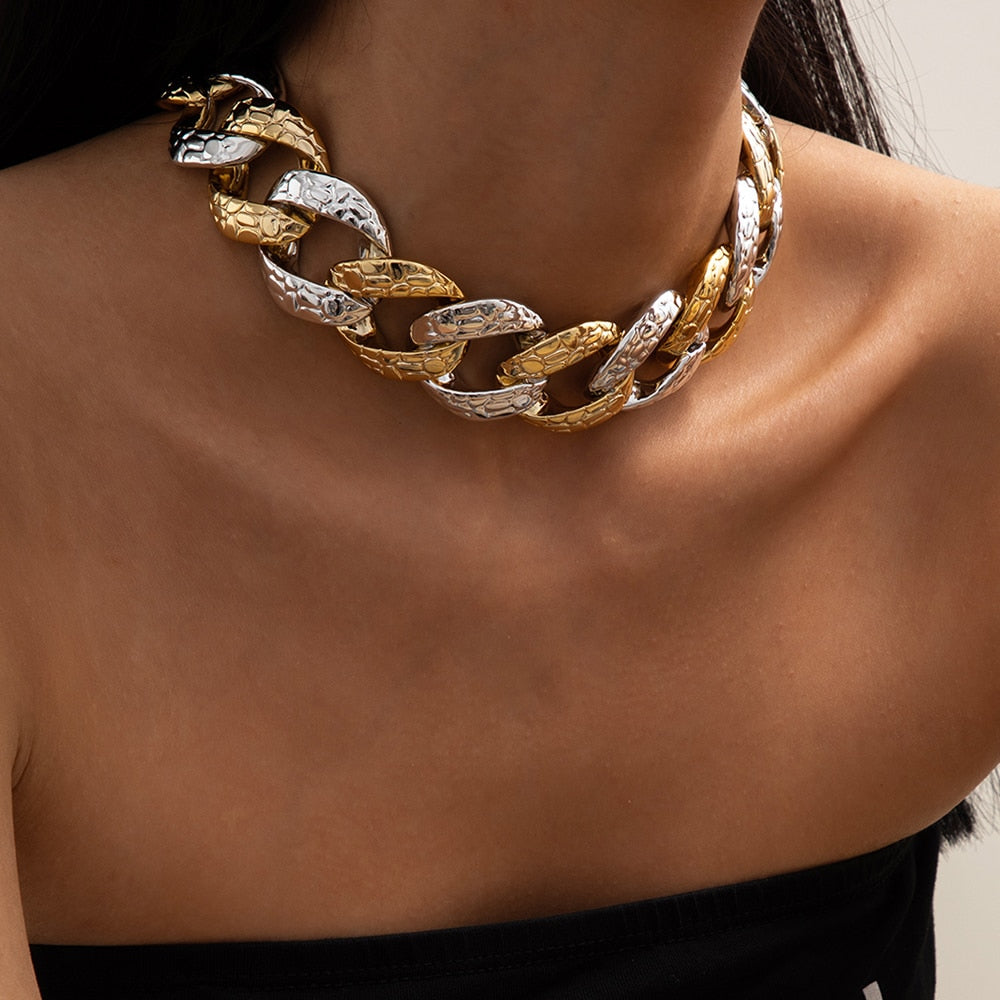 Aveuri Punk Chunky Thick Chain Choker Necklace Hiphop Asymmetric Cuban Chain on the Neck Collier Statement Party Jewelry Female