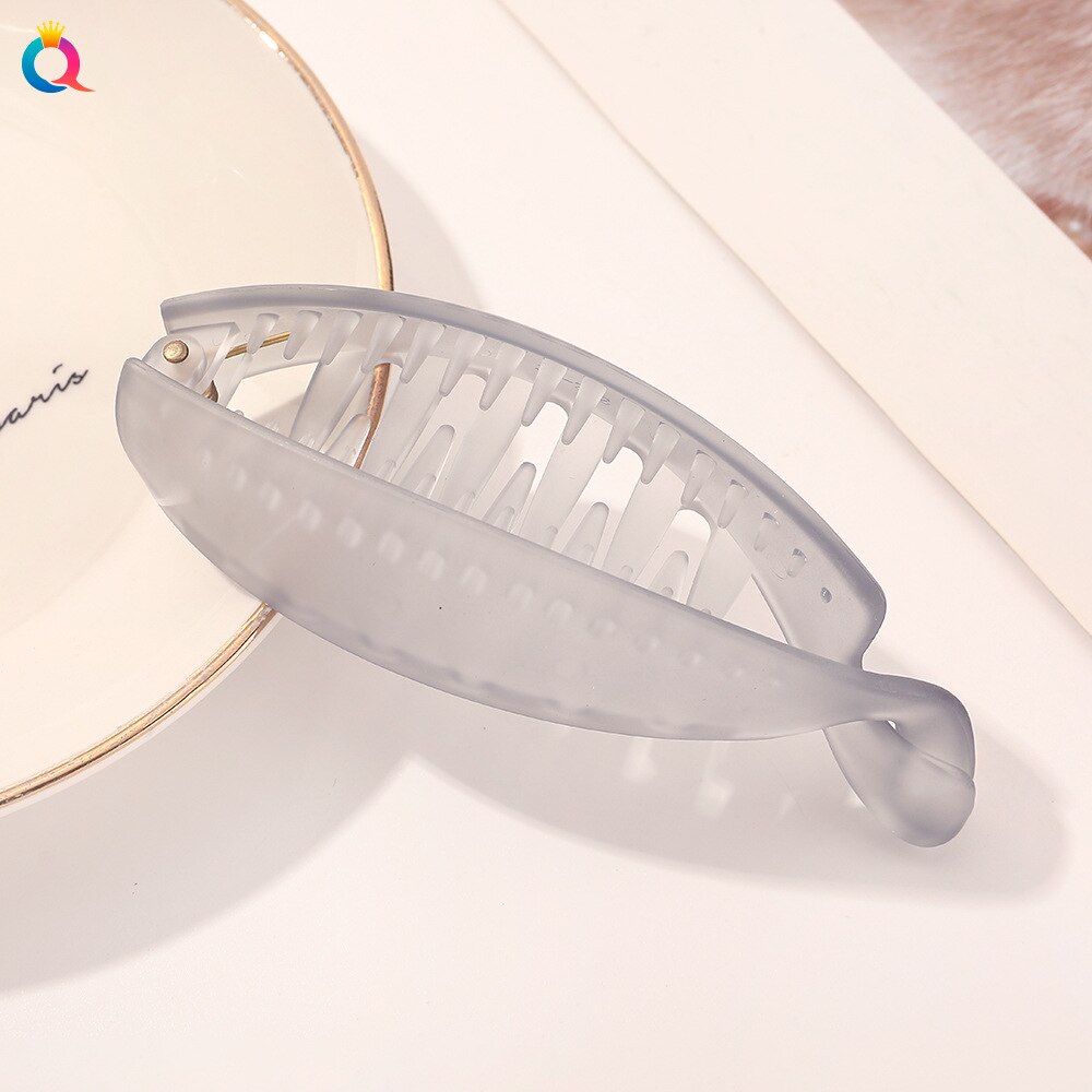 Aveuri Back to school Korean Solid Color Hair Clips Acrylic Hair Claws Hairpins Barrette Crab Elegant Ponytail Clip For Women Girls Hair Accessories