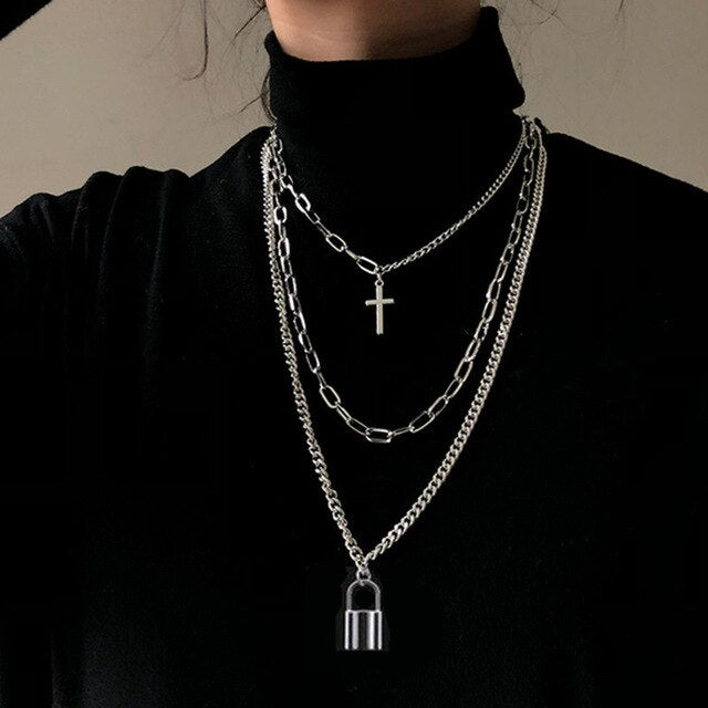 Aveuri 2023 Fashion Multilayer Silver Color Metal Chain Cross Necklace Couple Hip Hop Punk Geometric Pendant Necklaces For Women Men