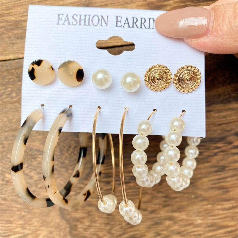 Aveuri Christmas Gift EN Vintage Gold Hoop Earrings Set for Women Girl Pearl Circle Hoop Earring Big Piercing Brinco Fashion Jewelry 2023 New Gifts