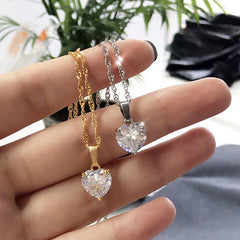 Aveuri Goth Heart Necklace For Women Lovers Gold Stainless Steel Chain Chocker Female Pendant Necklace Cute Zircon Heart Jewlery 2023