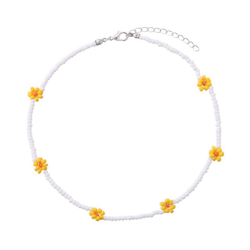 Christmas Gift New Korea Lovely Daisy Flowers Necklaces Colorful Beaded Charm Statement Short Choker Necklace for Women Vacation Jewelry Gift