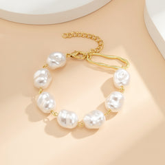 Aveuri  Unique Asymmetric Irregular Baroque Pearl Chain Bracelet For Women Wedding Bridal Kpop Charm Beaded Couple Hand Jewelry