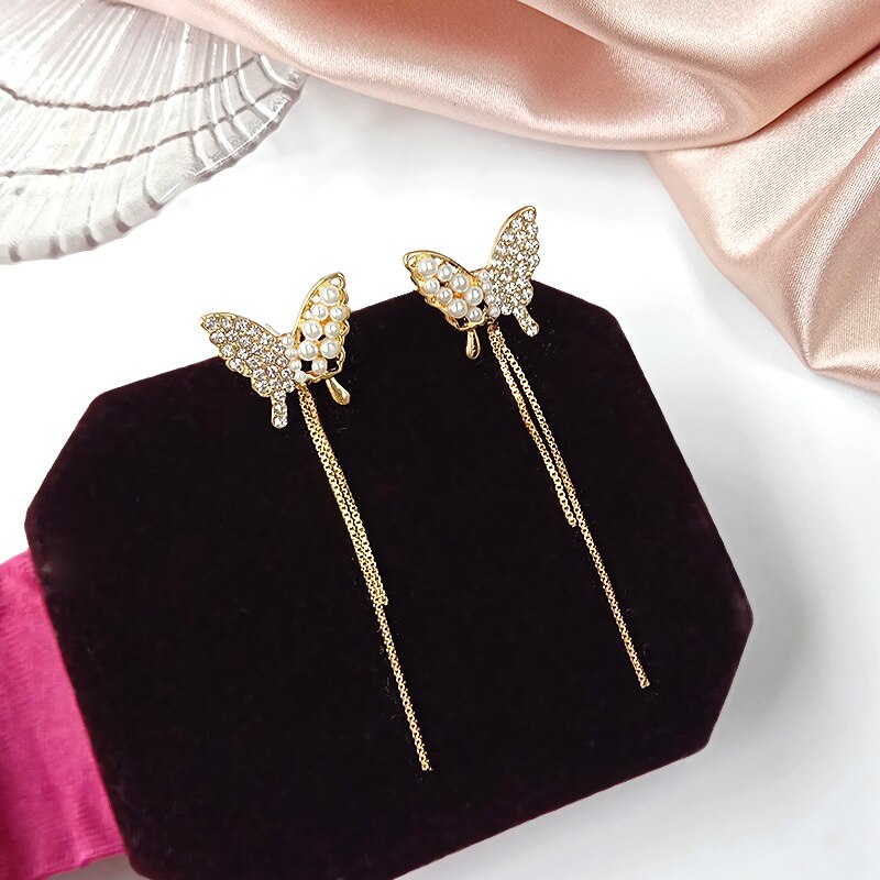 Aveuri Korean Elegant Cute Rhinestone Butterfly Stud Earrings For Women Girls Fashion Metal Chain Boucle D'oreille Jewelry Gifts