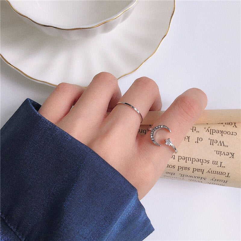 LATS Punk Gold Wide Chain Rings Set for Women Girls Fashion Irregular Finger Thin Ring 2023 Female Trendy Jewelry Party Gift