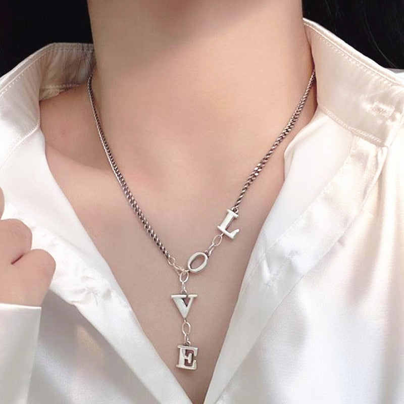 Aveuri Alloy Necklace for Women Summer Trendy Elegant Charm Creative Letter LOVE Design Party Jewelry Wholesale