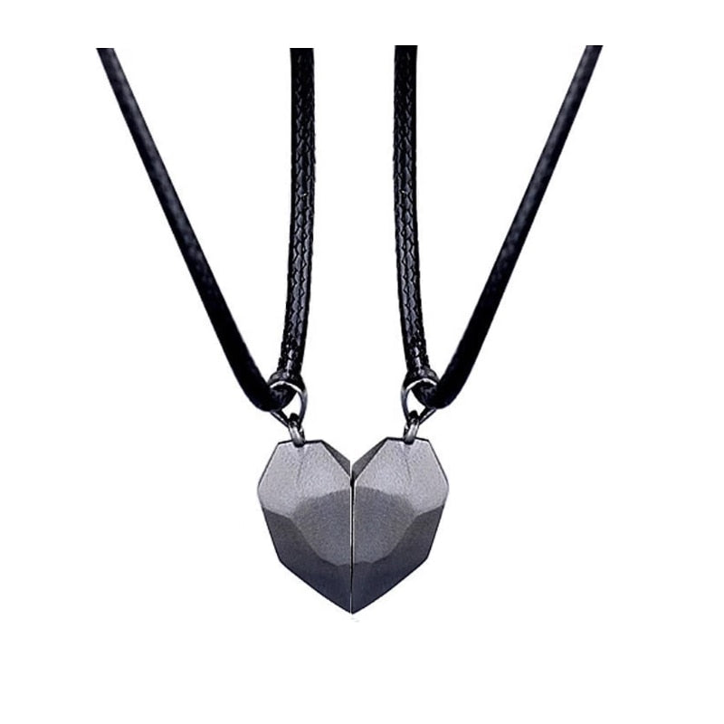 2Pcs/Lot Magnetic Couple Necklace Friendship Heart Pendant Distance Faceted Charm Necklace Women Valentine's Day Gift 2023