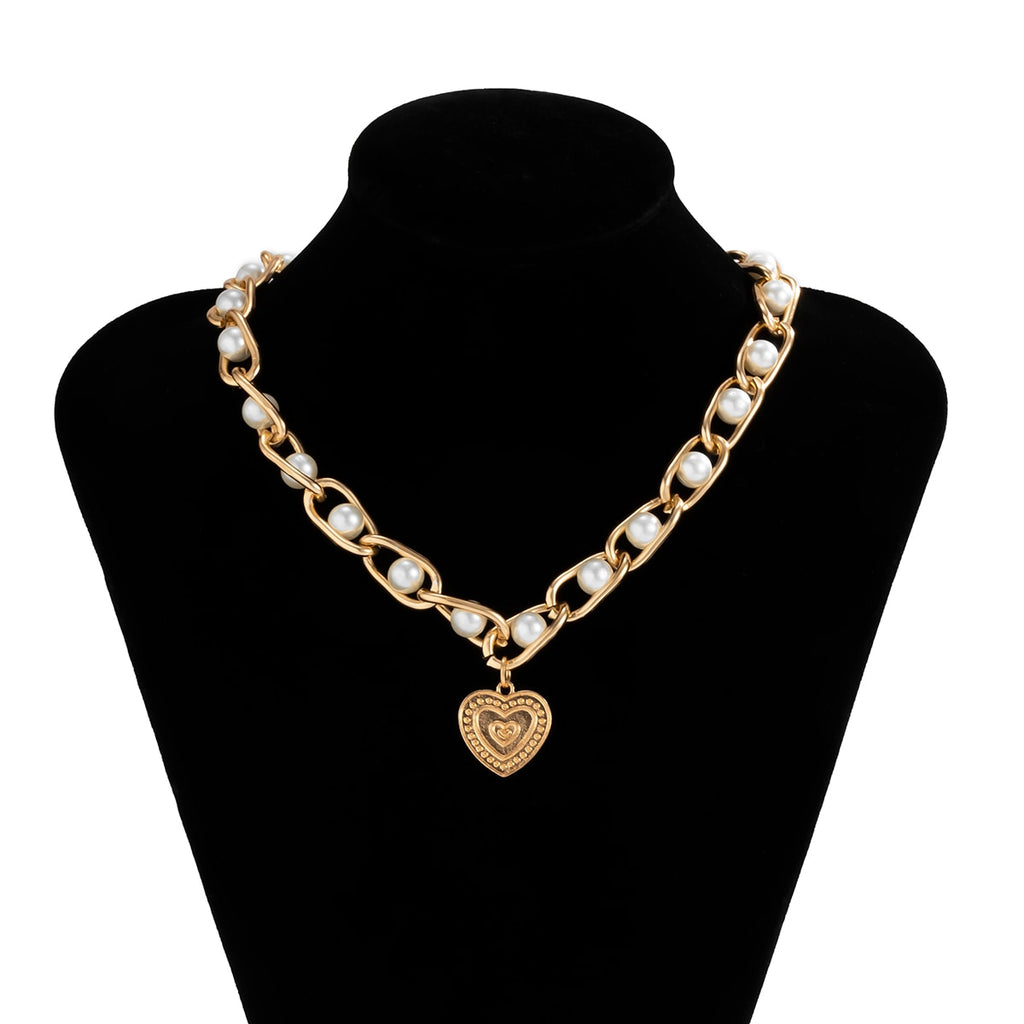Aveuri Vintage Elegant Simulated Pearls Short Clavicle Chain Choker Necklace For Women Men Geometric Heart Pendant Collier Jewelry