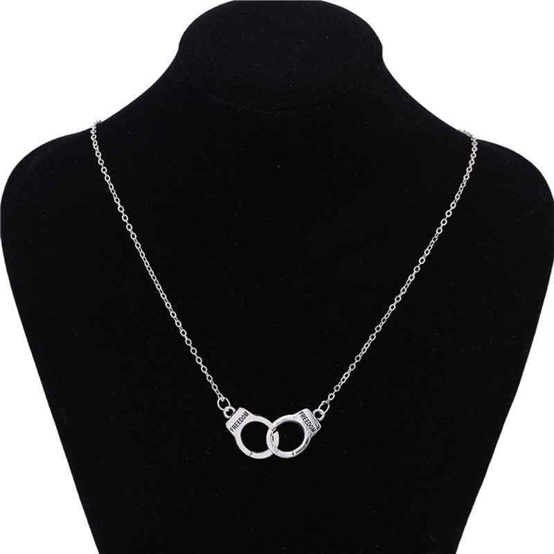 HOT Handcuff Pendant Necklace For Women Men Steampunk Fashion Jewelry Lover's Collares Valentine's Day Gifts NEW 2023