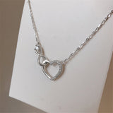 Christmas Gift 2023 New alloy Cross Heart Charm Necklace Creative Elegant Clavicle Chain Jewelry For Women Choker dz230