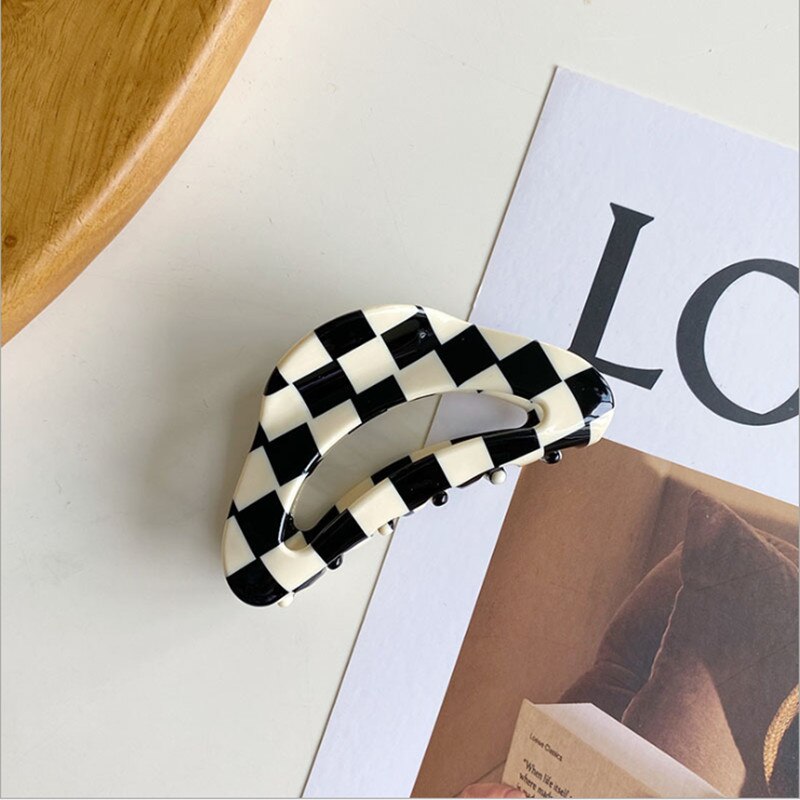 Boutique Black And White Checkerboard Acetate Hair Claws Catch Shark Clips Fashion Hair Accessories Women Cute Hairpin Headband