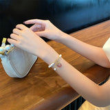 Aveuri New Natural bead Pink Peach Pendant Bracelets For Woman Korean Fashion Jewelry Girl's Elegant and Sweet Charm Bracelet