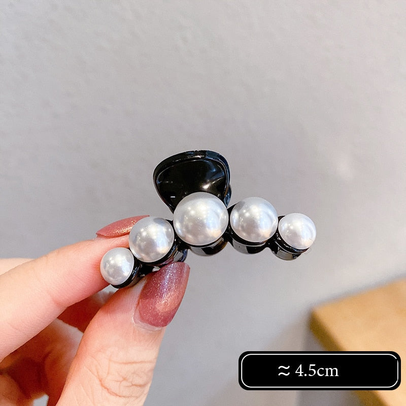 Big Pearl Hair Claw For Women Ladies Makeup Hair Barrettes Hair Accessories Korean Cross Crab Hair Clip Fashion Girl Headwear