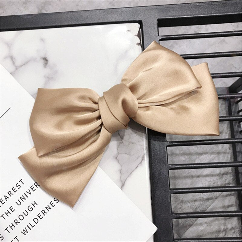 High-end hair accessories women's retro big bow hair clip top clip fairy Mori female line half ball hairpins wild girl headwear