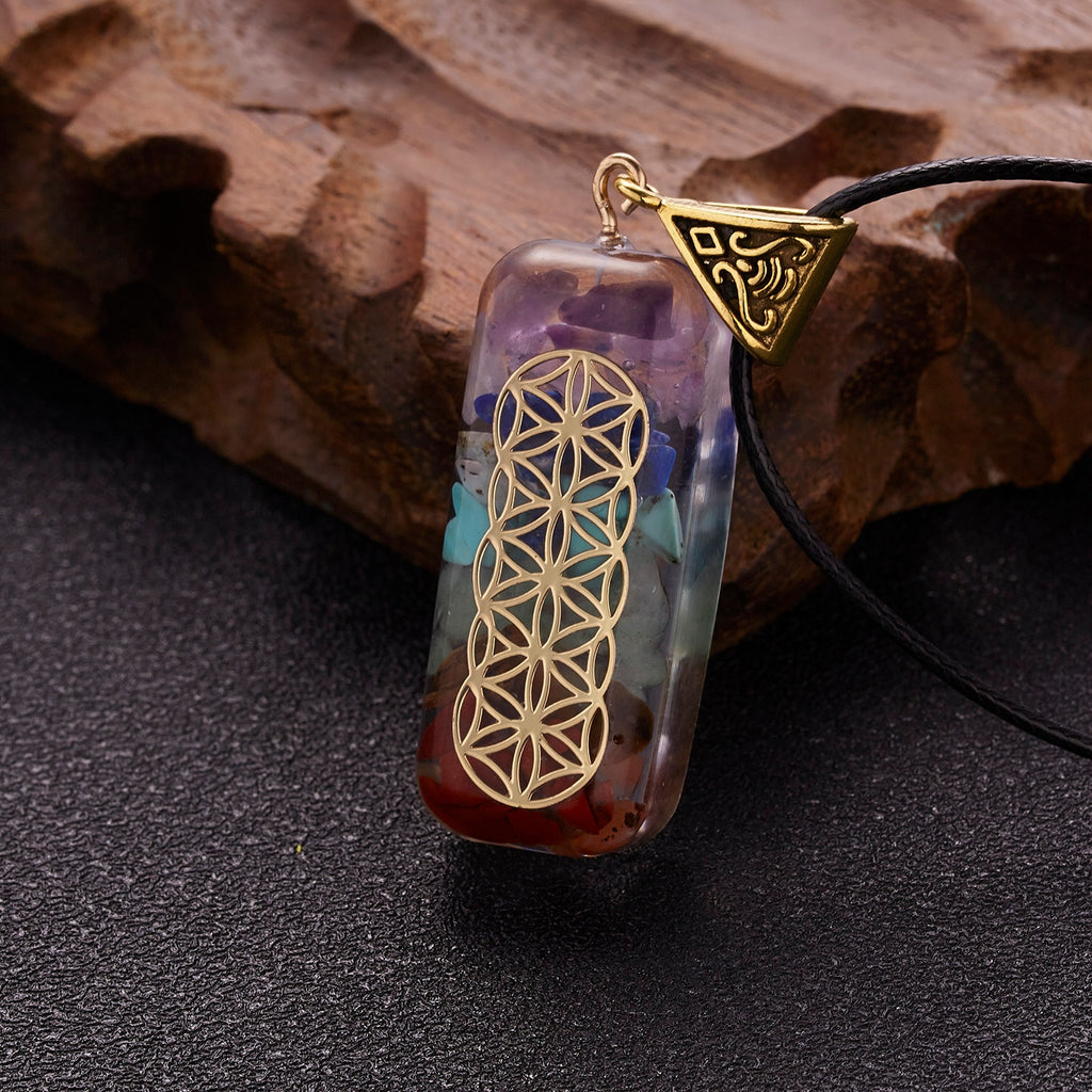 Aveuri Charm Seven Chakras Healing Necklace For Women Men Colorful Natural Stone Geometric Pendant Rope Chain Necklace Fashion Jewelry