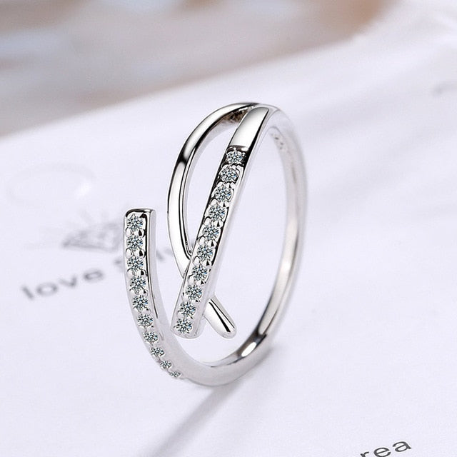 Aveuri alloy Sparkling Single Rings for Women Couples New Fashion Elegant Party Jewelry Adjustable