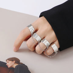 Aveuri Punk Cool Hiphop Chain Rings Multi-layer Adjustable Open Finger Rings Set Alloy Man Rings for Women Party Gift Jewelry