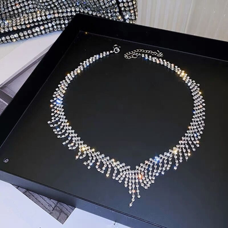 New full rhinestone bridal clavicle chain jewelry full Rhinestone necklace wedding accessories pendant necklace clavicle chain