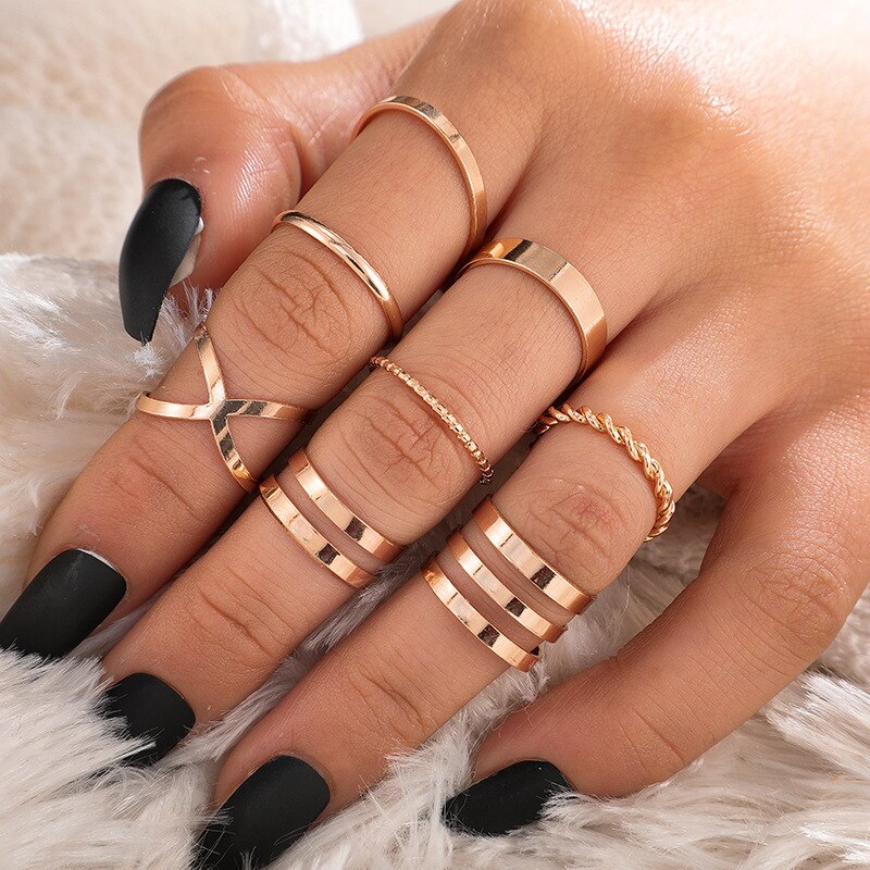 LATS Punk Gold Wide Chain Rings Set for Women Girls Fashion Irregular Finger Thin Ring 2023 Female Trendy Jewelry Party Gift