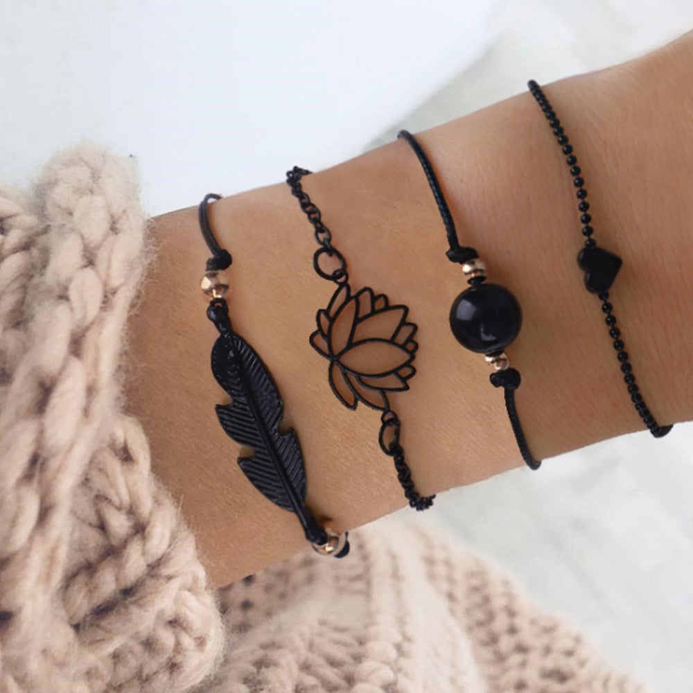 Christmas Gift SUMENG 2023 New Fashion 4PCs Gothic Black Feather Lotus Bracelets Set Heart Charm Boho Bangles For Women Wrist Chain Bracelets